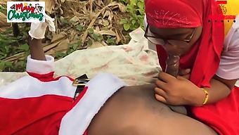 Nigerian Couple'S Romantic Farmyard Sex Scene. Subscribe To Red.